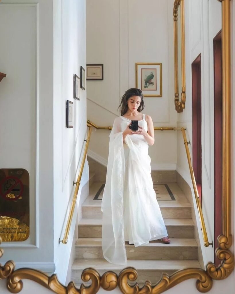 Alia Bhatt- and https://wehot51.com/wp-content/uploads/2024/07/2-16.webp