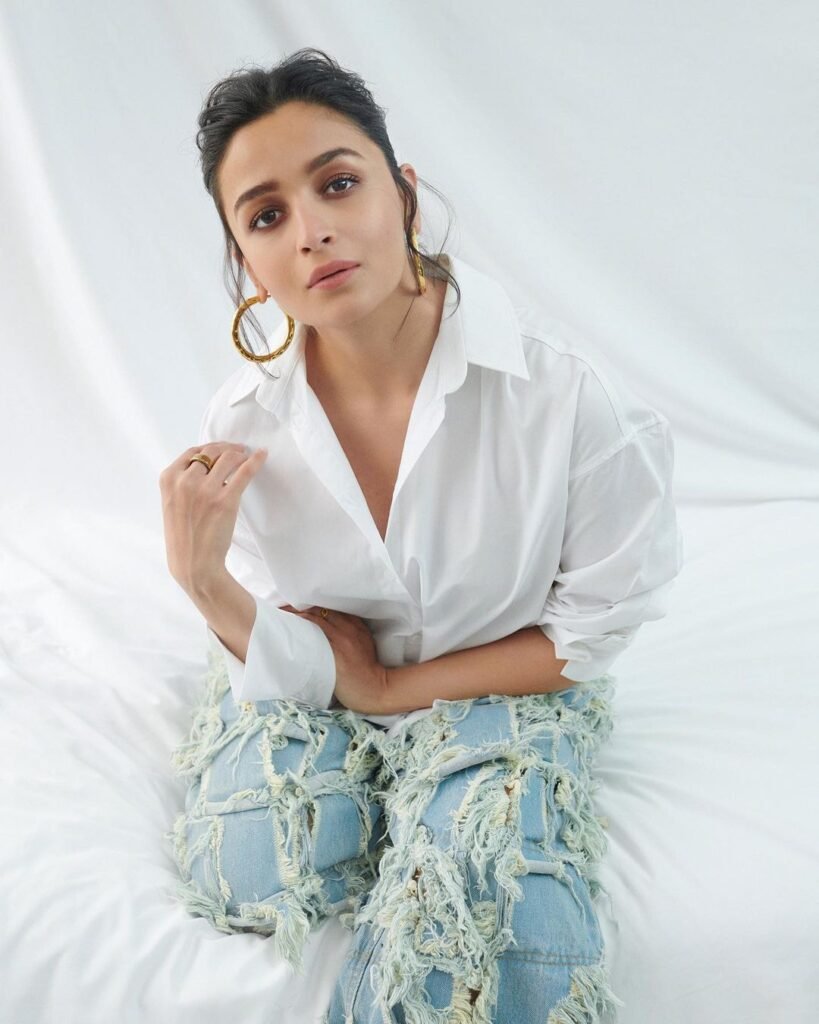 Alia Bhatt- and https://wehot51.com/wp-content/uploads/2024/07/2-16.webp