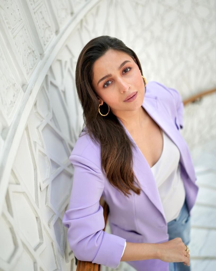 Alia Bhatt- and https://wehot51.com/wp-content/uploads/2024/07/2-16.webp