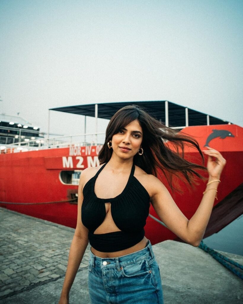 Malavika Mohanan- and https://wehot51.com/wp-content/uploads/2024/07/2-16.webp