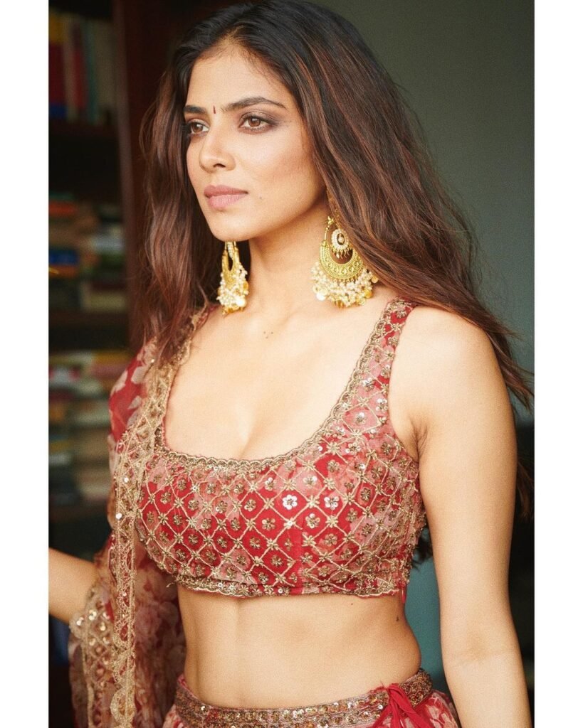 Malavika Mohanan- and https://wehot51.com/wp-content/uploads/2024/07/2-16.webp