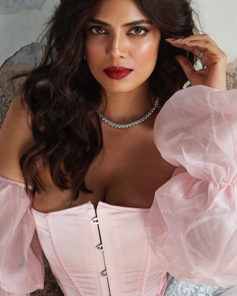 Malavika Mohanan- and https://wehot51.com/wp-content/uploads/2024/07/2-16.webp