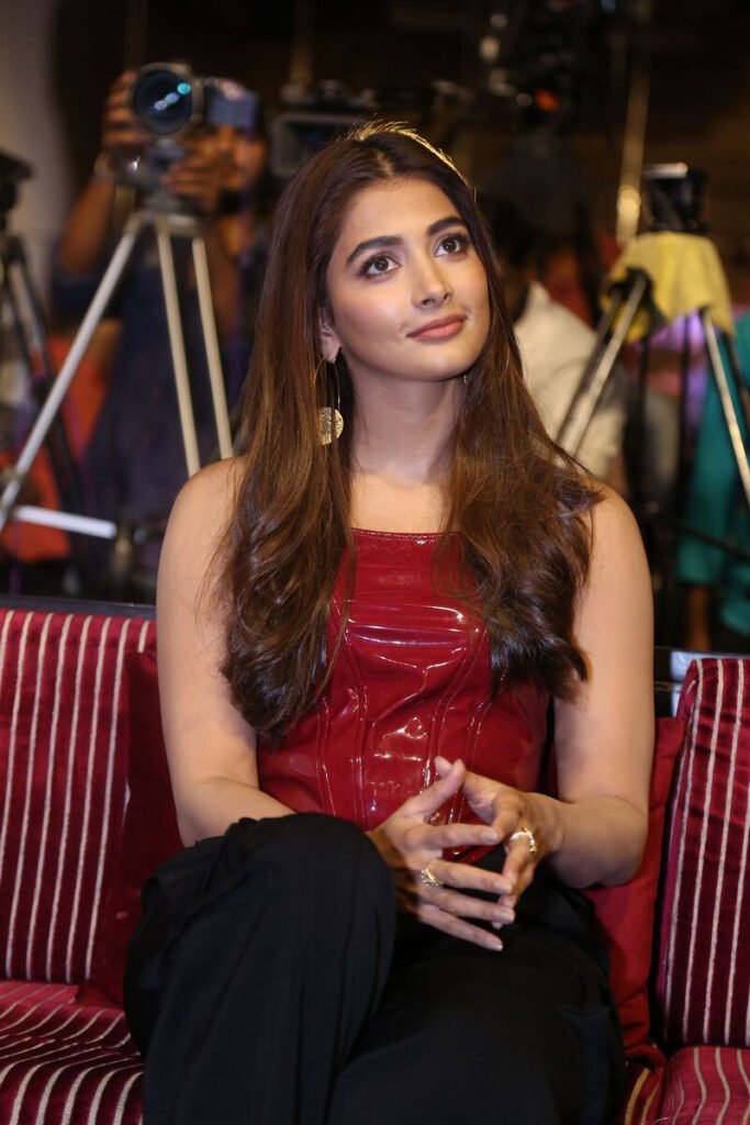Pooja Hegde- and https://wehot51.com/wp-content/uploads/2024/07/2-16.webp