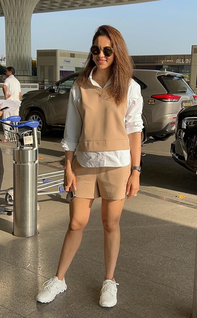 Rakul Preet Singh- and https://wehot51.com/wp-content/uploads/2024/07/2-16.webp