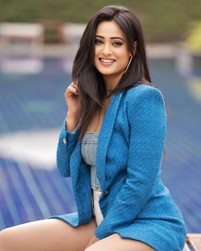 Shweta Tiwari- and https://wehot51.com/wp-content/uploads/2024/07/2-16.webp