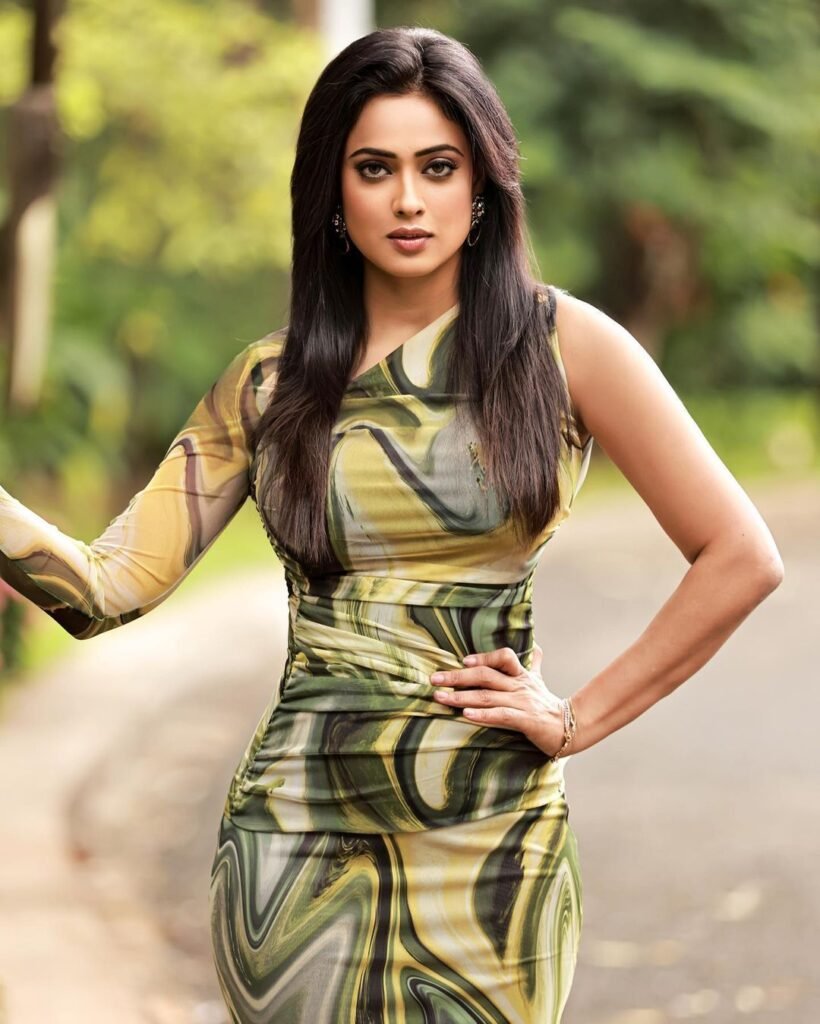 Shweta Tiwari- and https://wehot51.com/wp-content/uploads/2024/07/2-16.webp