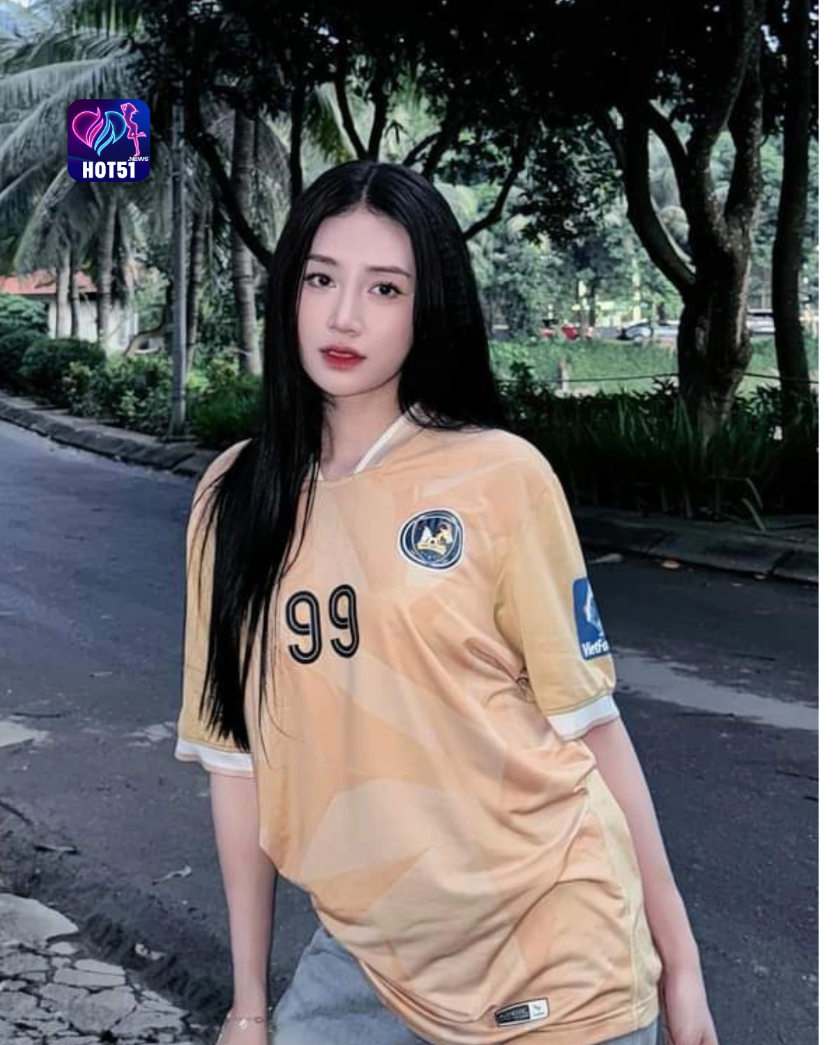 Hot51 Live Unduh APK iOS Sekarang!